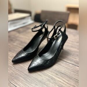 Express Croc Embossed Heels NWT